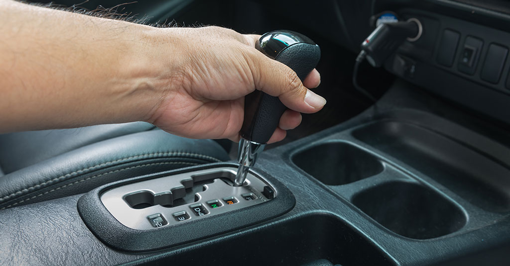 Oito coisas que podem estragar o câmbio automático do seu carro